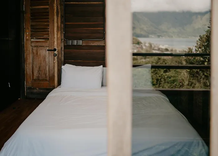 Nirata Treehouse Maison d'hôtes 3*